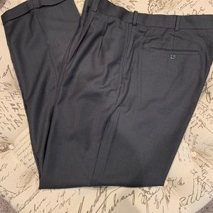 Roundtree & Yorke Slacks 38/32